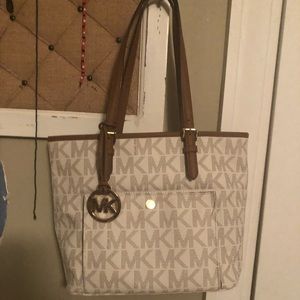Michael Kors Tote